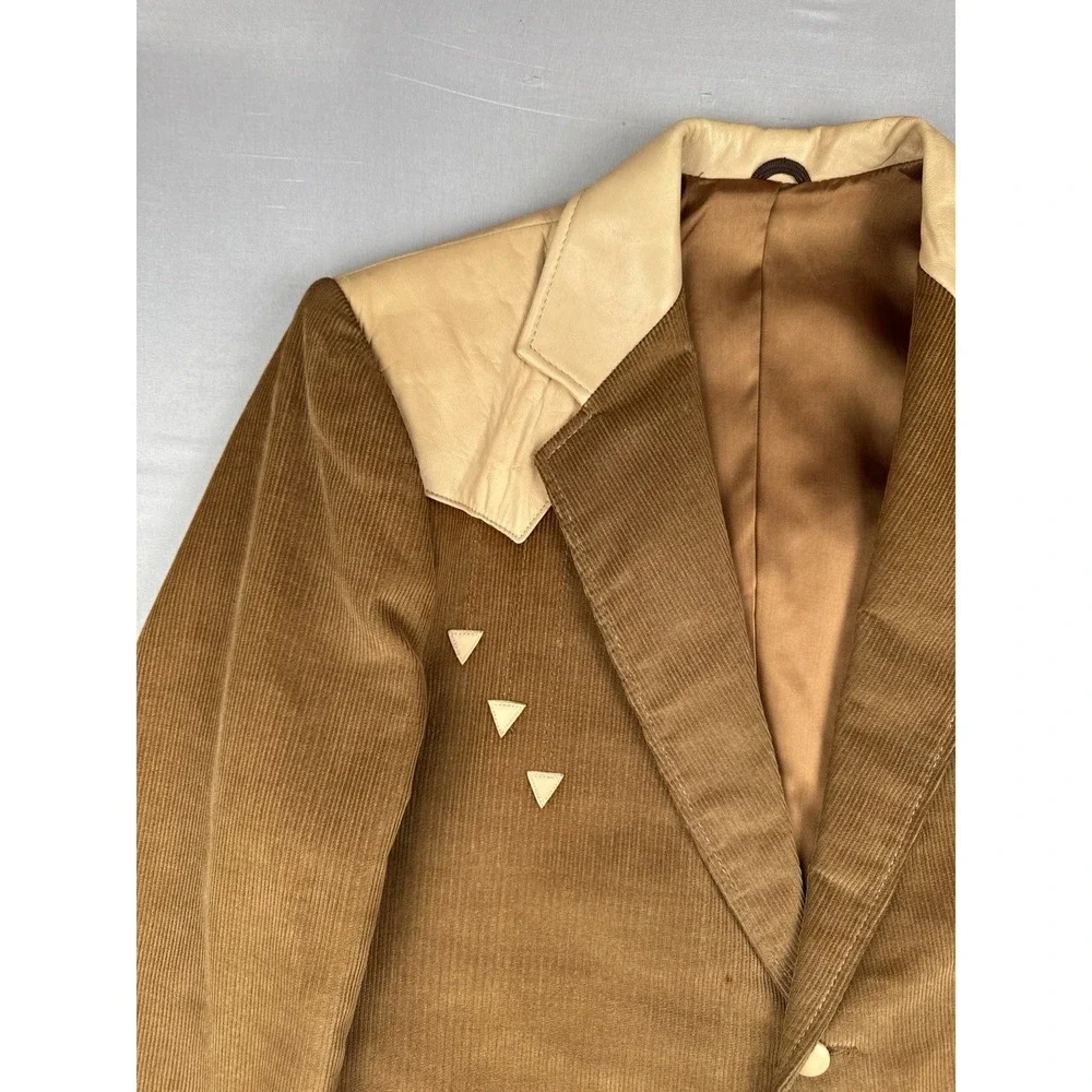 Pioneer Wear item details